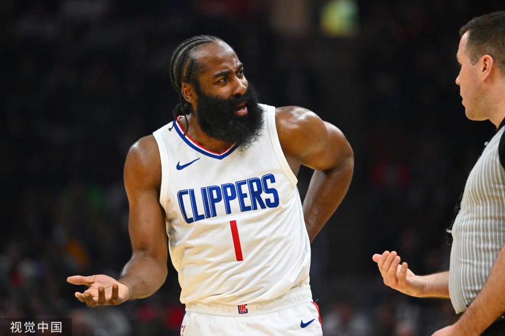 伍通过突出 伍通过突出