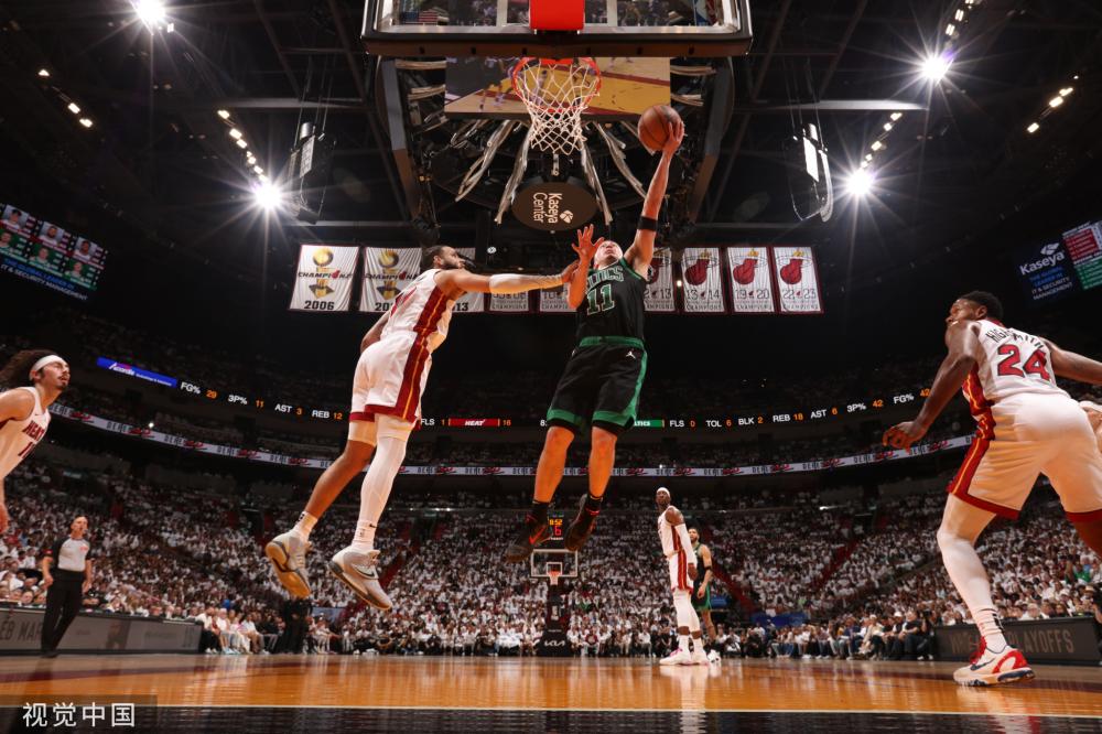 雷霆创建王朝，没他真不行？霍姆格伦攻防兼备，不争不抢更难得！