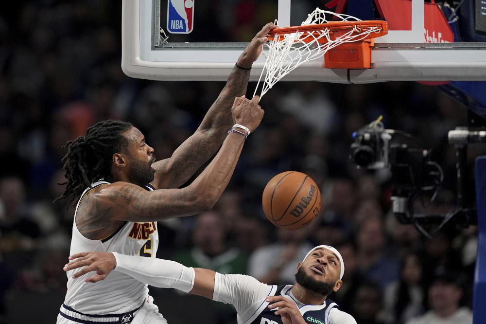 高清：利物浦2-5巴黎无缘欧冠8强 球员神情落寞.