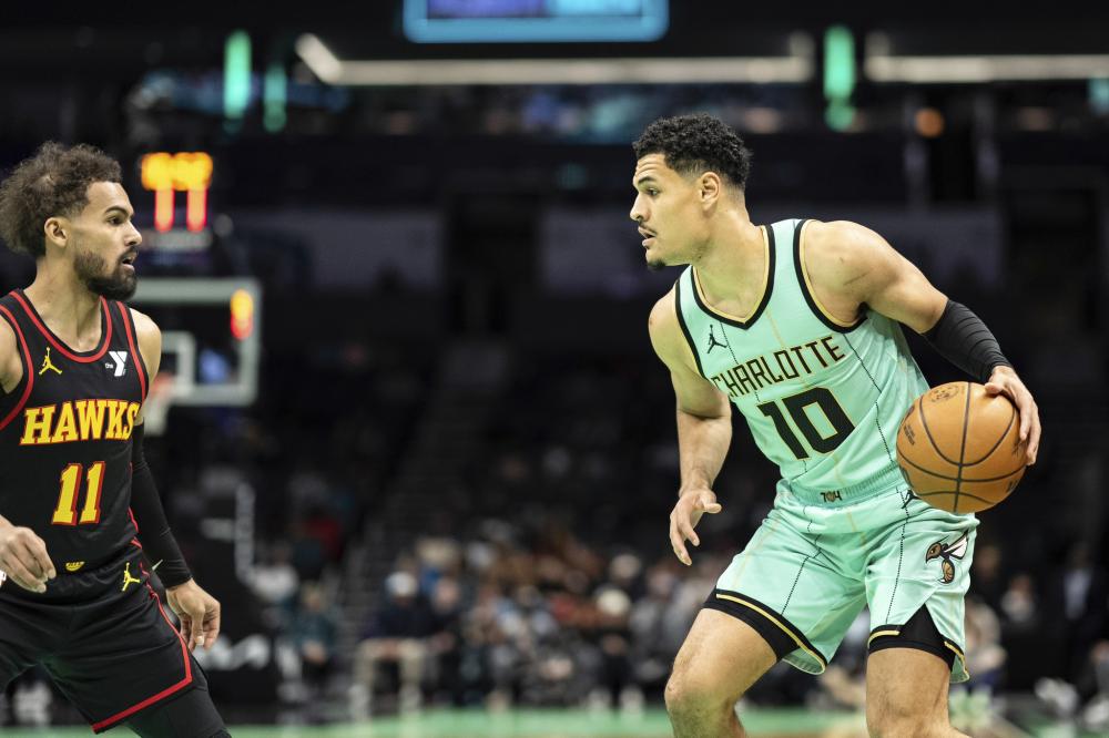 27轮不败！五大联赛首支冠军队浮现：剩余7轮全输，也有望夺冠.